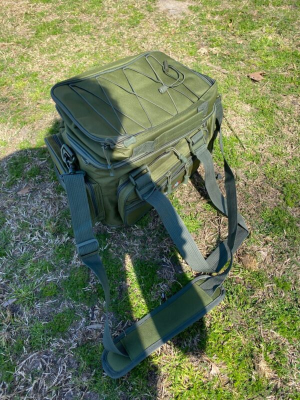 Bolso De Pesca Redfish Mas Porta Reels Color Verde - Image 4